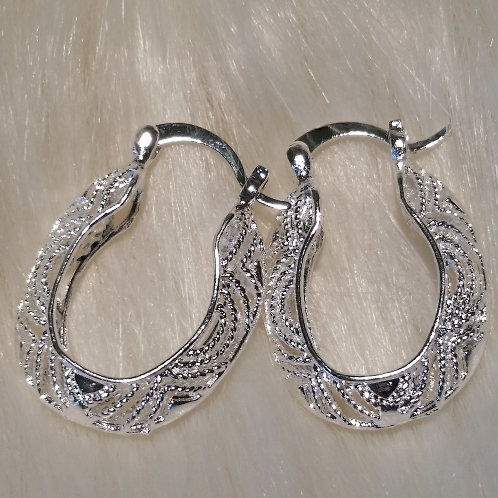 Silver Filigree Hoop Earrings